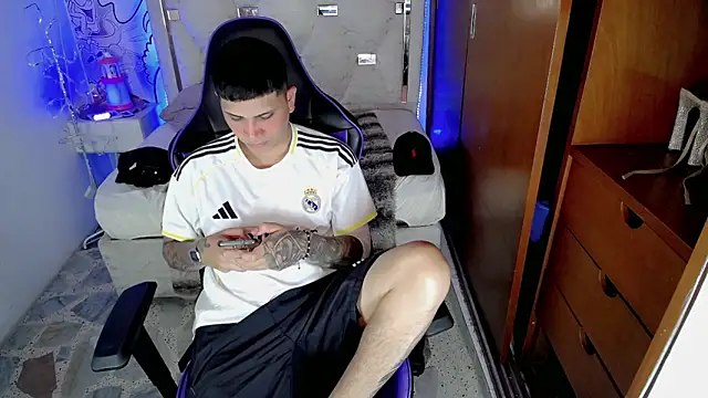 Black diamondd  online show from April 2026 04:55:02 PM