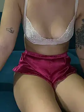 cansuuxx35 online show from February 2026 08:04:01 PM
