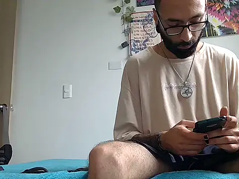 venus midnight online show from February 2026 01:54:01 PM