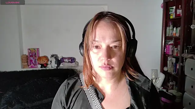 Tammy Parker online show from May 2026 10:52:02 PM
