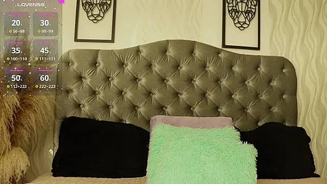 katt eyes  online show from April 2026 01:37:01 PM