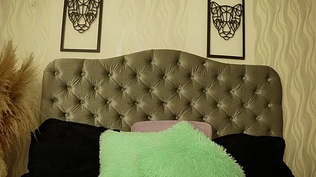 katt eyes  online show from March 2026 01:17:01 PM