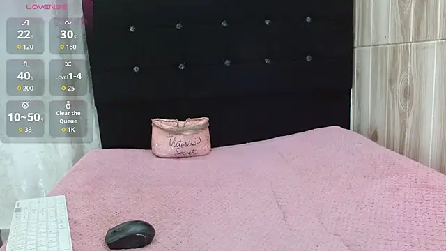 Snapshot of Camil4_milf_1 chatting on February 2026 07:52:01 AM Camil4 milf 1 online show from February 2026 07:52:01 AM