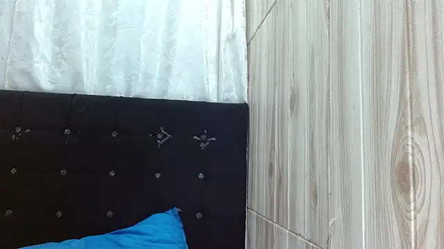 Snapshot of Camil4_milf_1 chatting on February 2026 02:07:02 AM Camil4 milf 1 online show from February 2026 02:07:02 AM