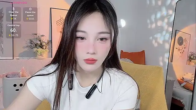 Lisa-295188 online show from March 2026 07:00:02 AM