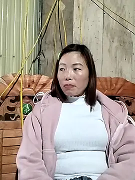 Ella-aa online show from March 2026 02:04:02 AM