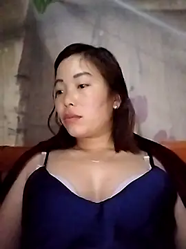 Ella-aa online show from March 2026 09:28:01 PM