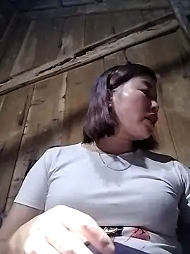 Ella-aa online show from February 2026 01:07:02 PM