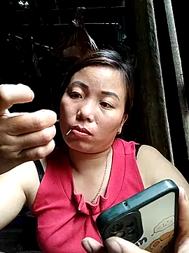 Ella-aa online show from March 2026 05:51:01 AM