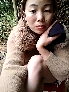 Ella-aa online show from March 2026 09:15:02 AM