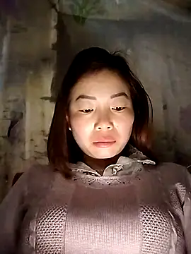 Ella-aa online show from March 2026 10:03:01 PM