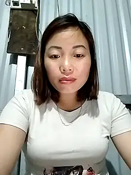 Ella-aa online show from March 2026 06:40:01 PM