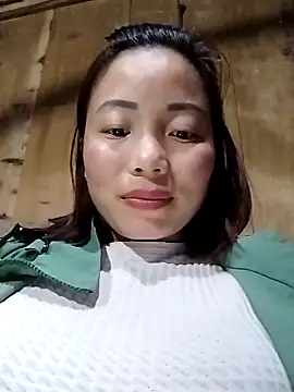 Ella-aa online show from February 2026 07:49:02 AM