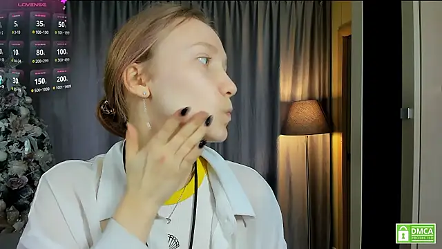 Cutie Ellis online show from March 2026 10:22:01 AM