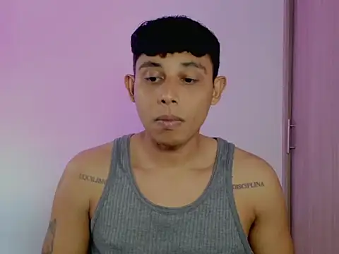 nilo2021 online show from April 2026 09:27:01 PM