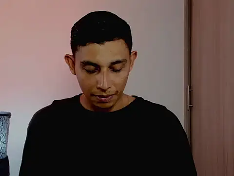 nilo2021 online show from April 2026 08:57:01 PM