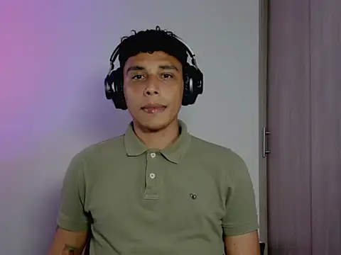 nilo2021 online show from May 2026 01:57:16 AM