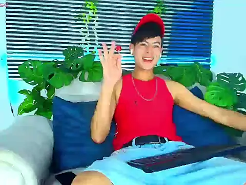 ThiiagoSaeenz online show from March 2026 03:59:02 PM