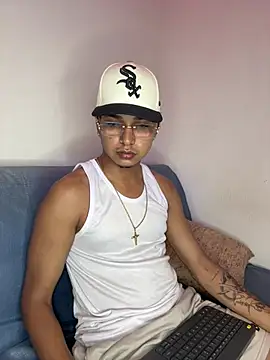 paulhot11 online show from April 2026 02:56:01 AM