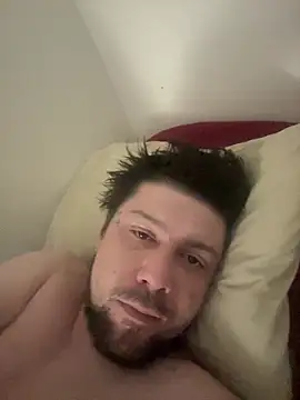Snapshot of GabEthier chatting on June 2026 03:00:01 AM GabEthier online show from June 2026 03:00:01 AM