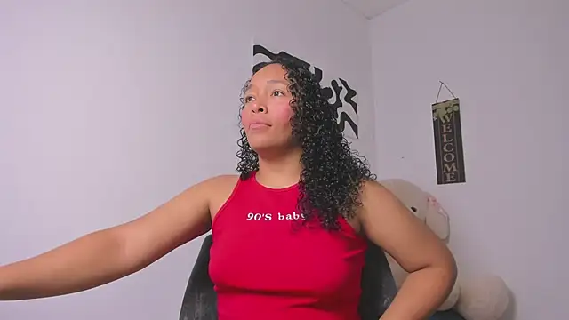 Nia13 online show from April 2026 06:03:01 AM