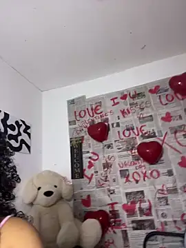 Snapshot of Nia13 chatting on February 2026 06:36:02 AM Nia13 online show from February 2026 06:36:02 AM