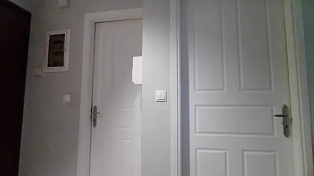 YoungforOld32 online show from March 2026 09:09:02 AM