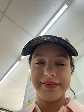 MiaTee online show from March 2026 02:14:02 AM