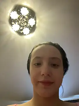 MiaTee online show from February 2026 03:48:02 AM