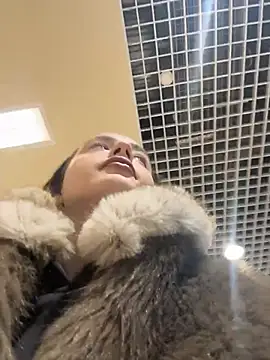 MiaTee online show from February 2026 04:13:01 AM