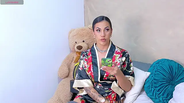 AndiVasquez online show from February 2026 04:12:01 AM