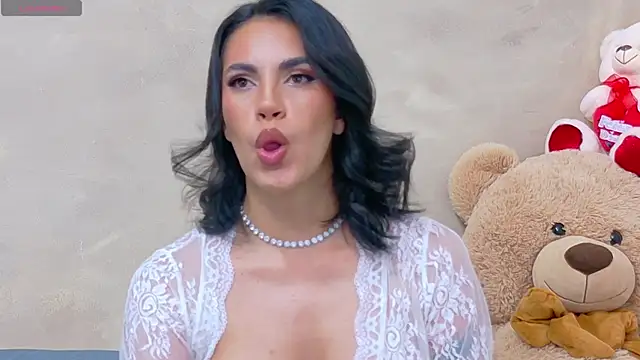 AndiVasquez online show from April 2026 11:01:01 AM