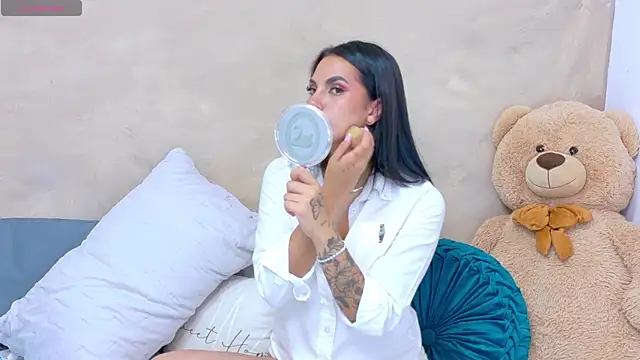 AndiVasquez online show from May 2026 02:10:01 PM