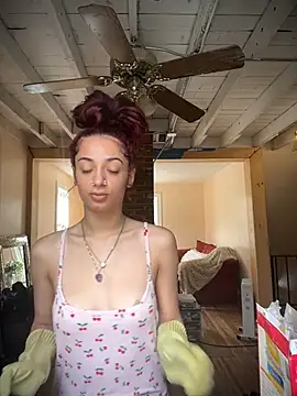 heluvsbabii online show from April 2026 06:25:02 PM