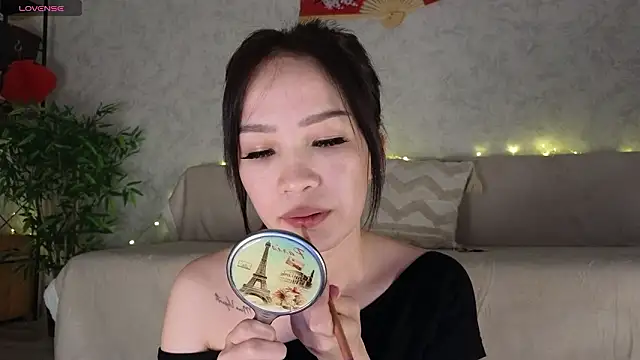 saya li11 online show from February 2026 04:04:01 PM