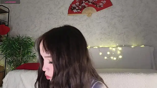 saya li11 online show from February 2026 07:24:01 PM