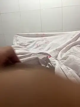 comesuabuceta online show from April 2026 10:17:01 AM