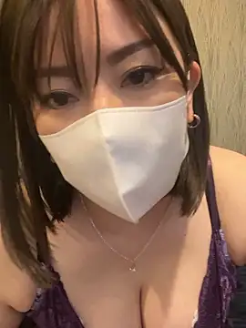 Mitsuco surflady online show from March 2026 11:54:01 AM