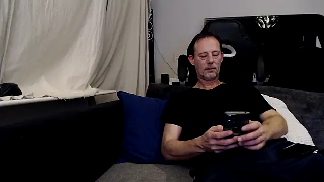 Snapshot of Sexy_Ass_Mike chatting on February 2026 09:44:02 PM Sexy Ass Mike online show from February 2026 09:44:02 PM