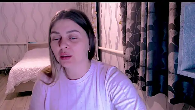 Snapshot of MagicKatarina_ chatting on February 2026 06:20:01 PM MagicKatarina online show from February 2026 06:20:01 PM