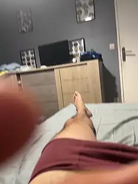Snapshot of magicdickx21 chatting on June 2026 09:10:01 AM magicdickx21 online show from June 2026 09:10:01 AM