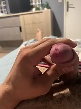 Snapshot of magicdickx21 chatting on June 2026 10:14:01 AM magicdickx21 online show from June 2026 10:14:01 AM