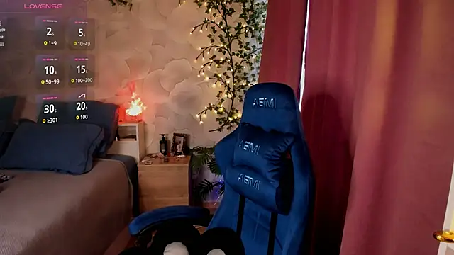 Madam  Isabella online show from June 2026 08:42:01 AM
