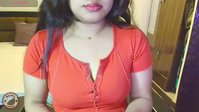 Yara-143 online show from May 2026 02:56:01 PM