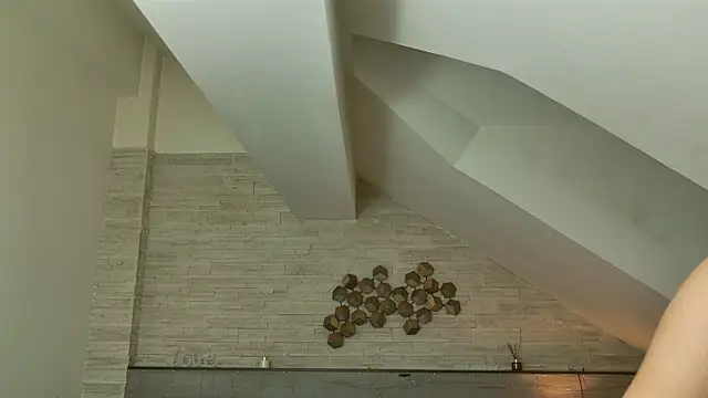 hornyb33  online show from February 2026 05:18:02 AM