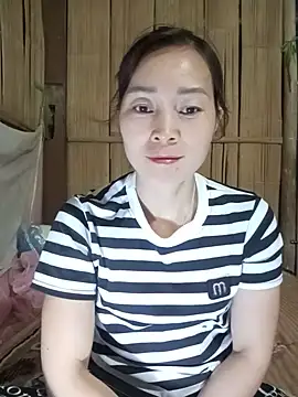 Snapshot of Weygt_thest chatting on June 2026 01:31:02 PM Weygt thest online show from June 2026 01:31:02 PM