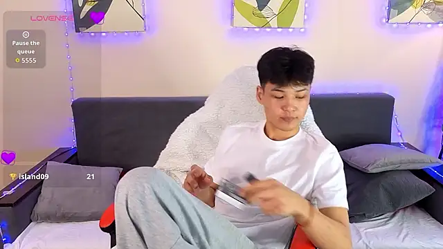 XanneLL online show from March 2026 07:21:02 PM