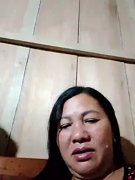 Cold-girlr12 online show from May 2026 01:28:01 PM