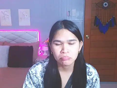 Snapshot of alianabrooks chatting on January 2026 07:12:01 PM alianabrooks online show from January 2026 07:12:01 PM