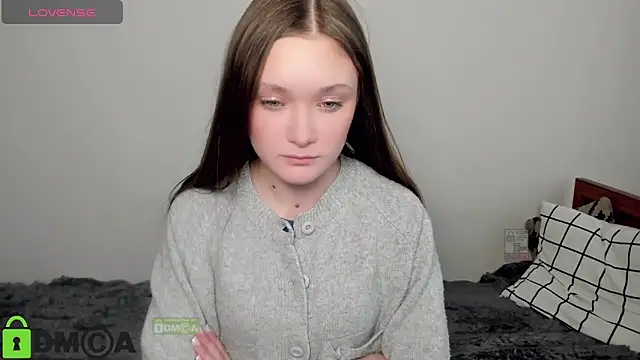 Elina X online show from May 2026 02:01:01 PM